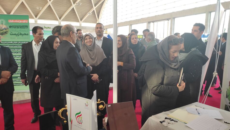 حضور معاون رییس جمهور و رییس سازمان محیط زیست در غرقه انجمن محیط زیست شایان