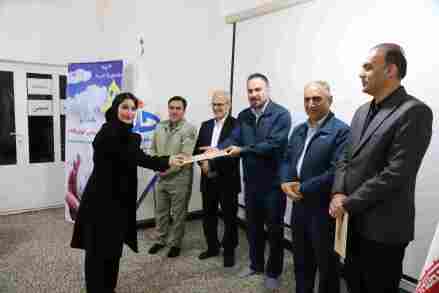 تقدیر از برترینهای محیط زیست در جزیره خارگ